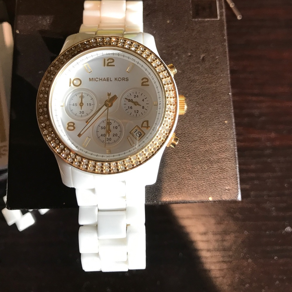 Michael Kors - White Ceramic Watch